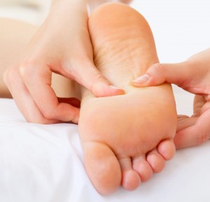 Reflexology 4351345 l 300x289 Fight Chronic Foot Pain with Massage Treatment and Natural Oils